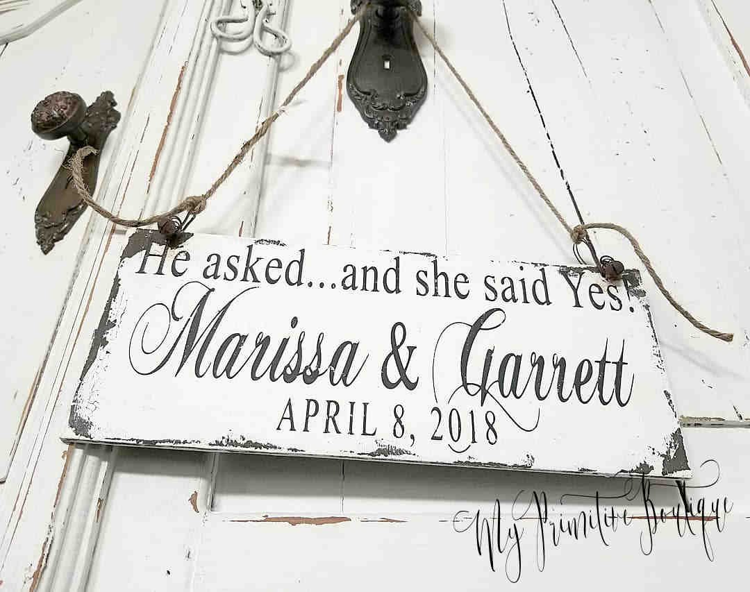 Announce your wedding in style with rustic save the date signs. Personalized hand-painted wooden décor for engagements, weddings, and photo shoots.